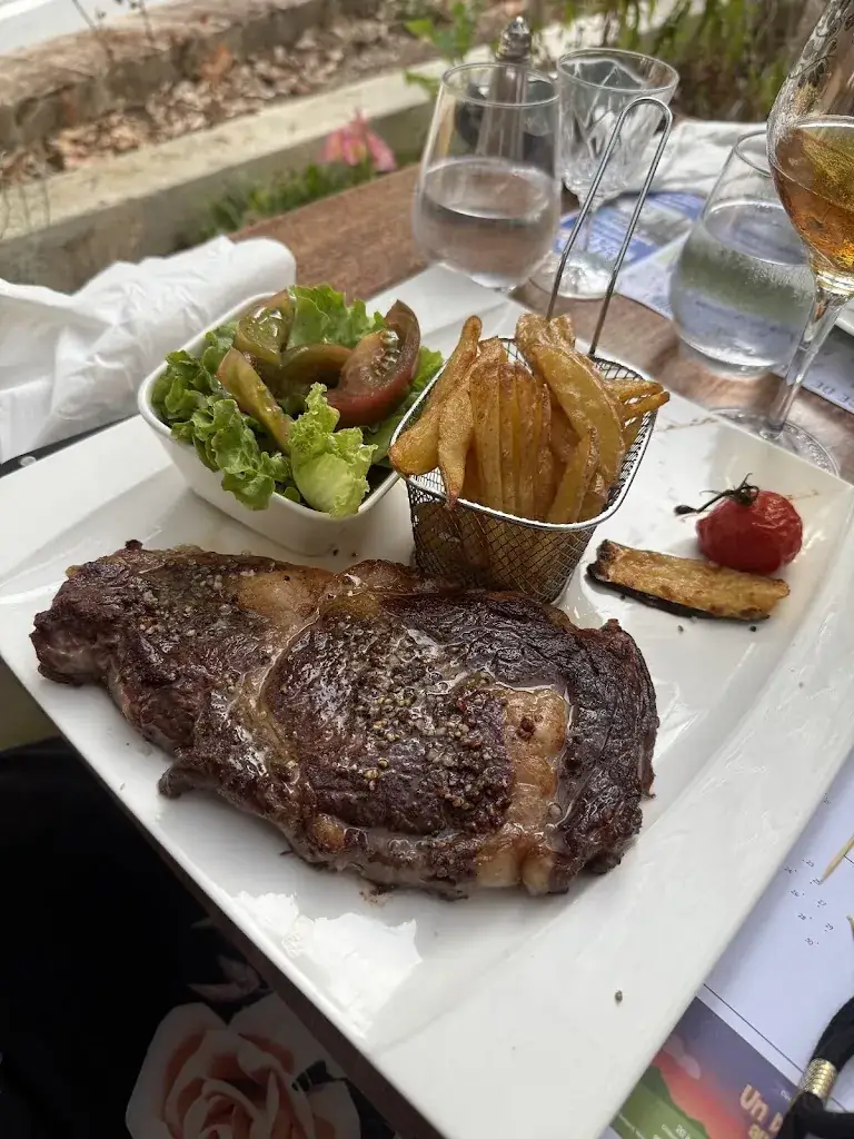 La table de sira_Buzet-sur-Baïse_slider_image_2