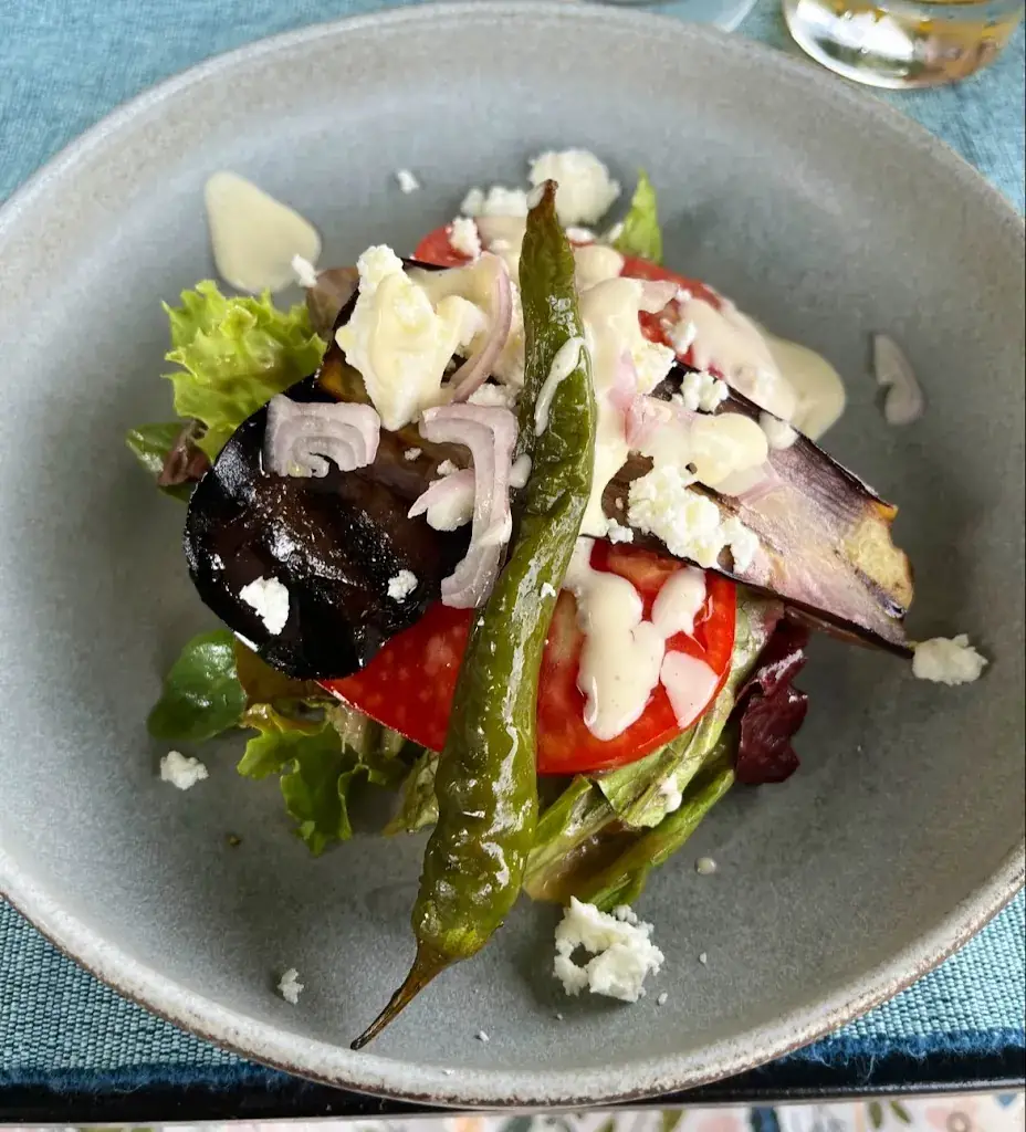 Henrik Edler_La terrasse de la ferme_Captieux_review