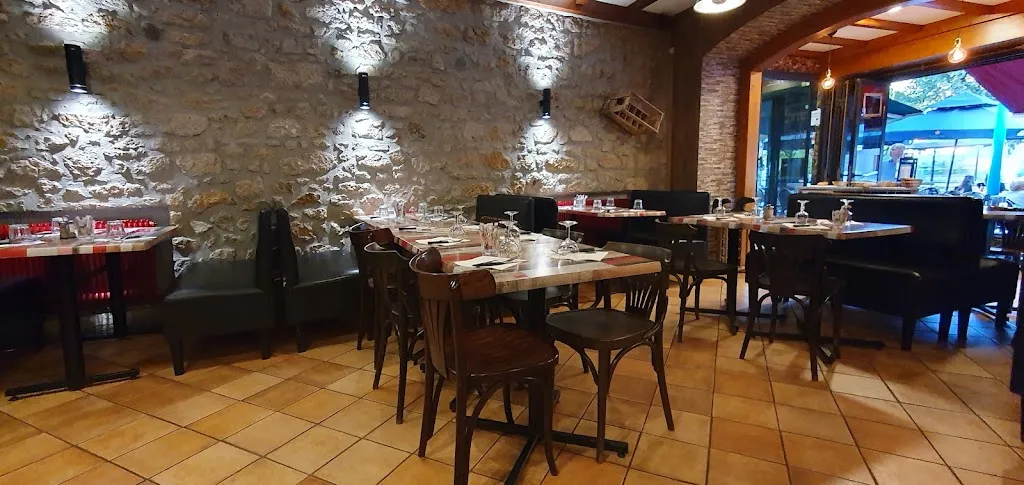 Annie_Café de Paris_Bourboule_review