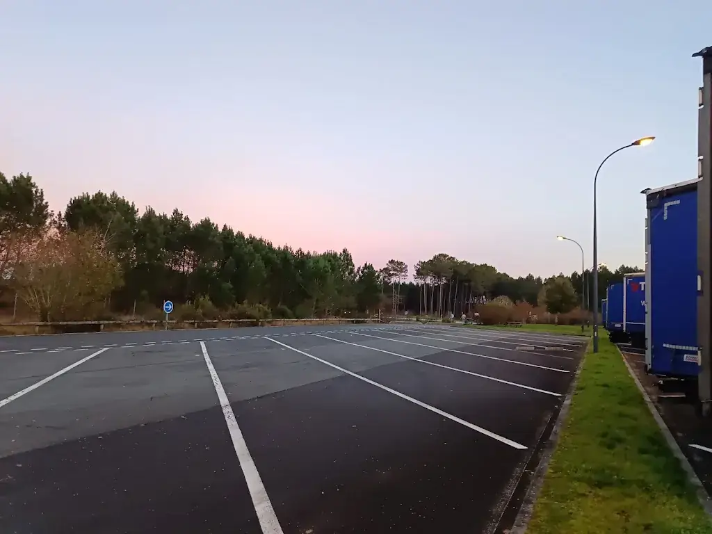 Фариддун Хакназарзода_LEO RESTO - AIRE DU CŒUR D'AQUITAINE_Captieux_review