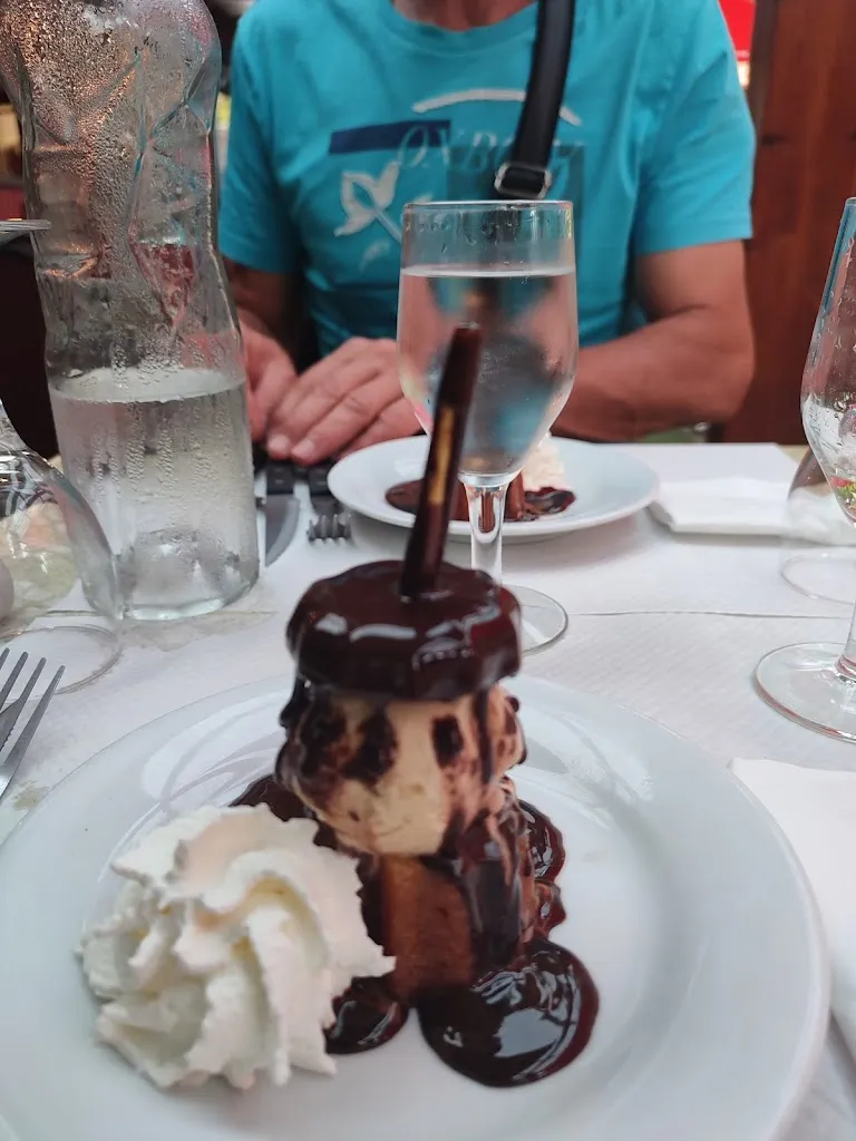 Gwénaële OLLIVIER_The gourmet chalet_Bernos-Beaulac_review