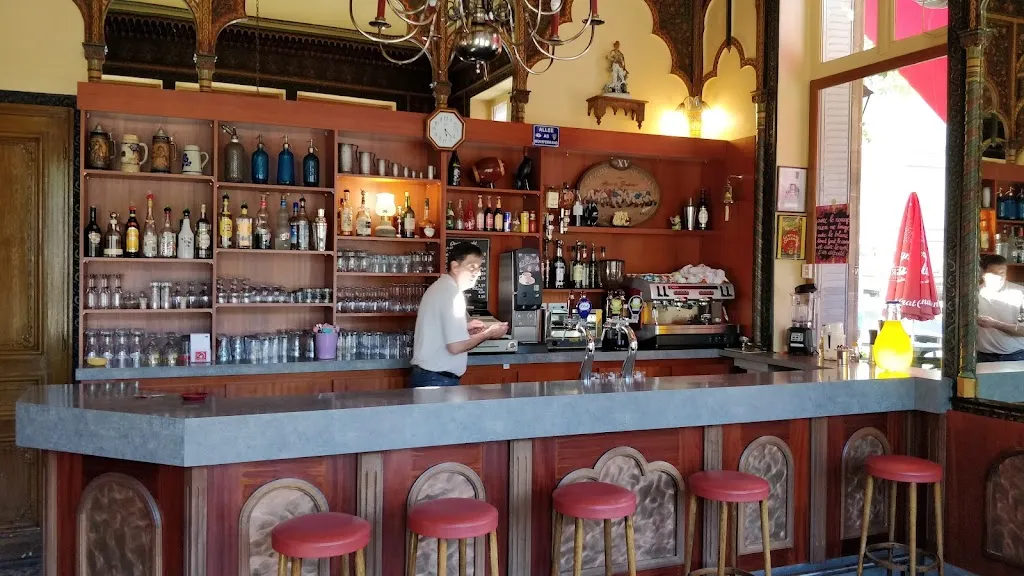 G H_CAFÉ DE LA POSTE_Bourboule_review