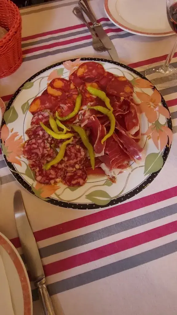 Auberge chez Tante Ursule_Cambo-les-Bains_slider_image_2