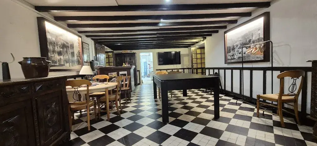 Auberge chez Tante Ursule_Cambo-les-Bains_slider_image_3