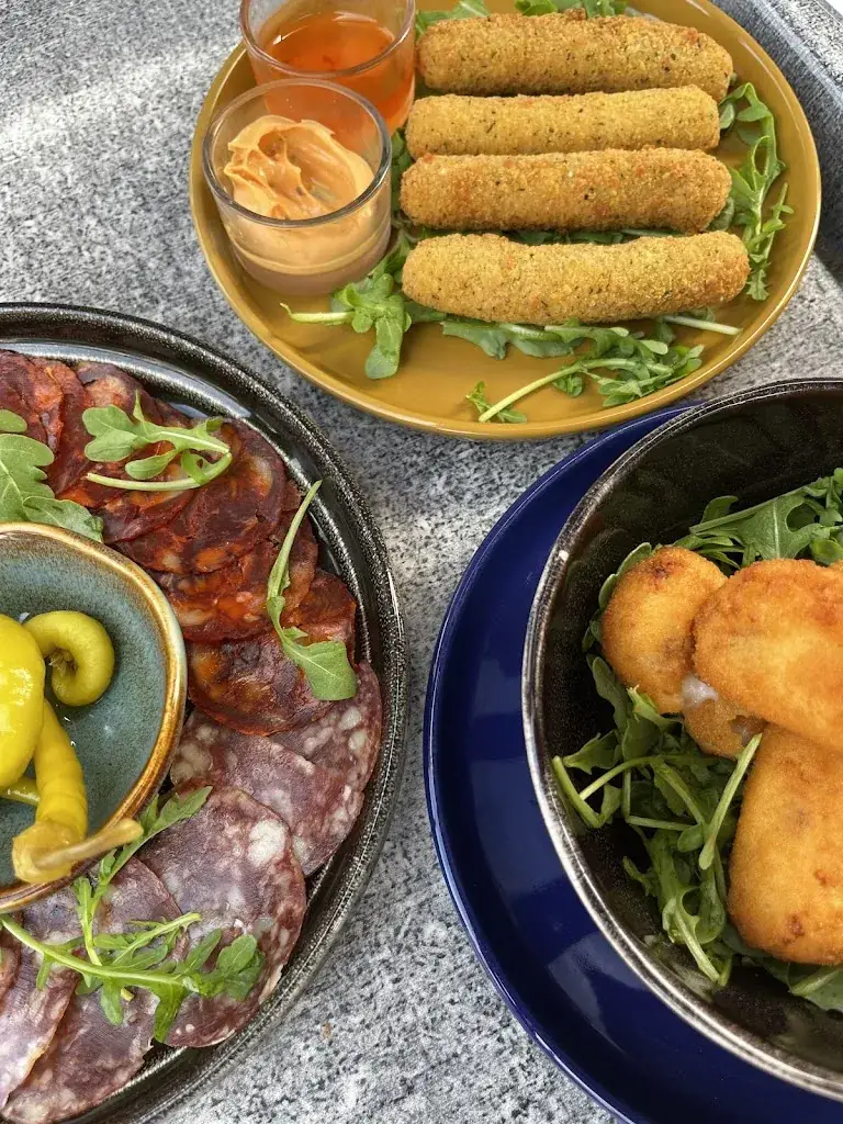 Menu_Lau Haizeak Bar Tapas_Cambo-les-Bains_image_8