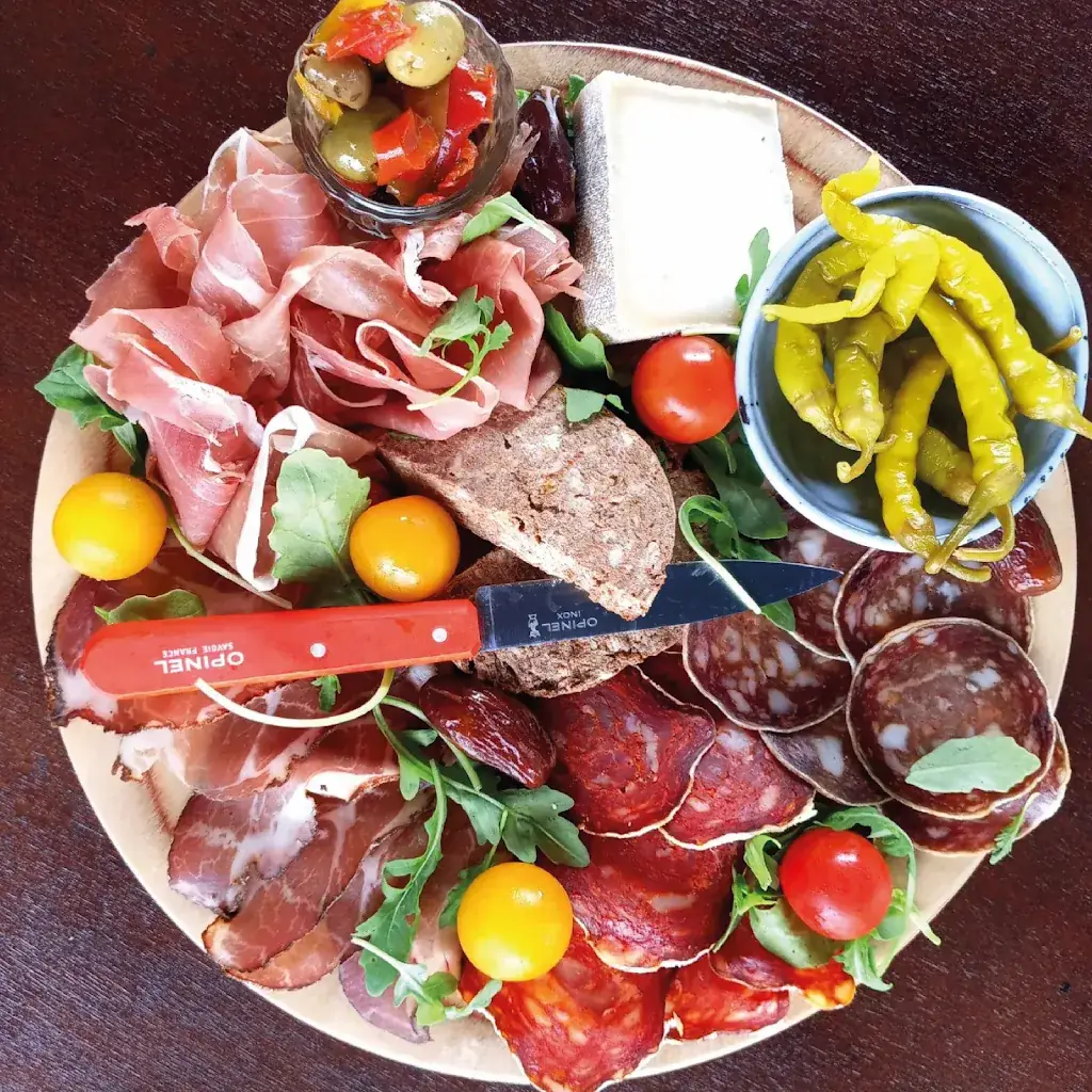 Lau Haizeak Bar Tapas_Cambo-les-Bains_slider_image_2