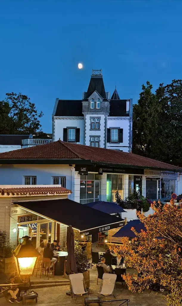 thorfinn maciver_Hôtel Café du Trinquet_Cambo-les-Bains_review