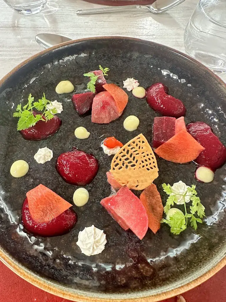 Madge Bailey_Hôtel-Restaurant du Fronton - Maison Bonnet Itxassou_Itxassou_recensione