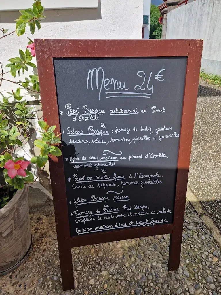 Menu_HOTEL RESTAURANT CHILHAR_Espelette_image_2