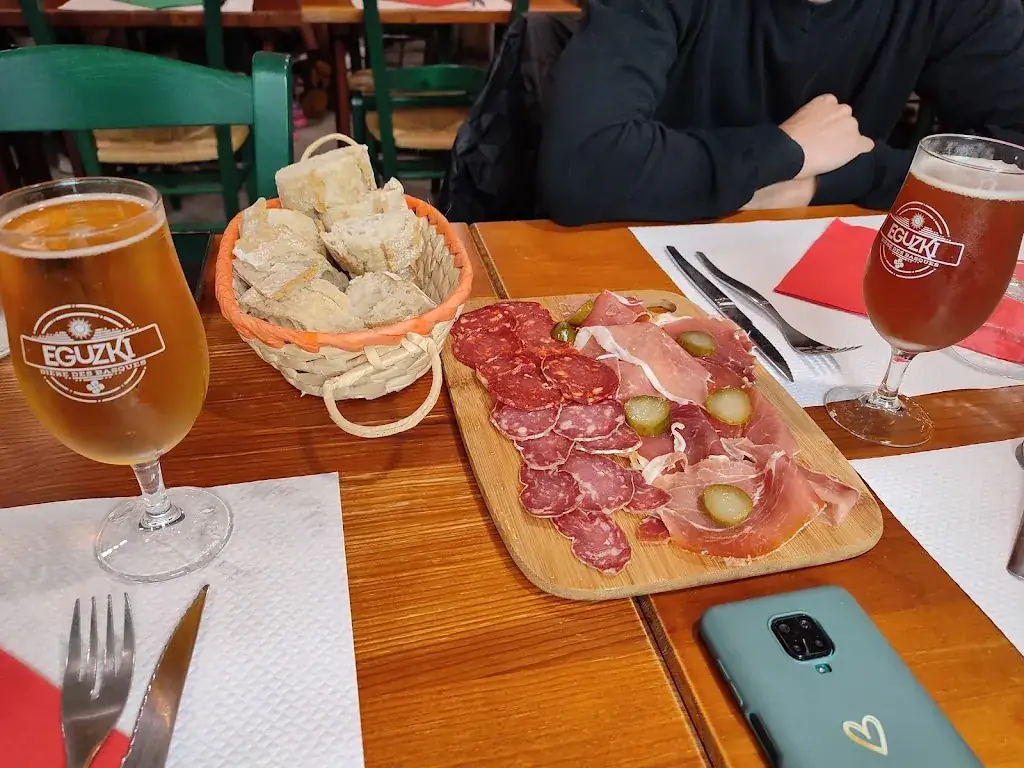 Menu_Ferme ERREKA - Famille Jauregui_Espelette_image_7