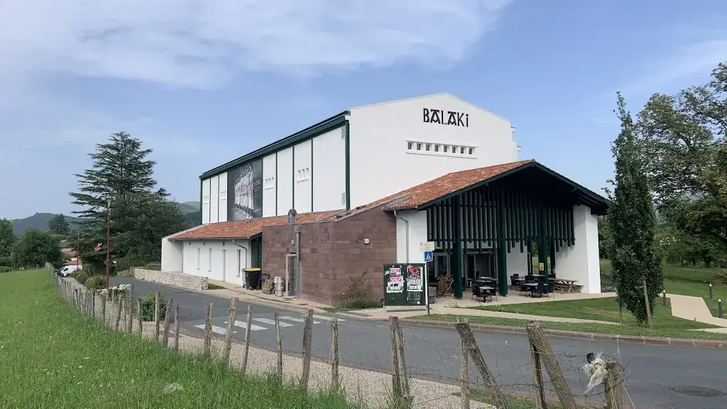 Balaki Ostatu Jatetxea_Itxassou_slider_image_2