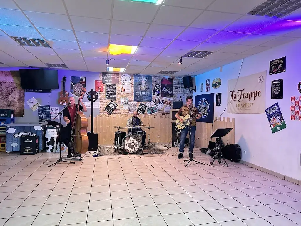 Anne Larralde_H2BIERE_Cambo-les-Bains_review