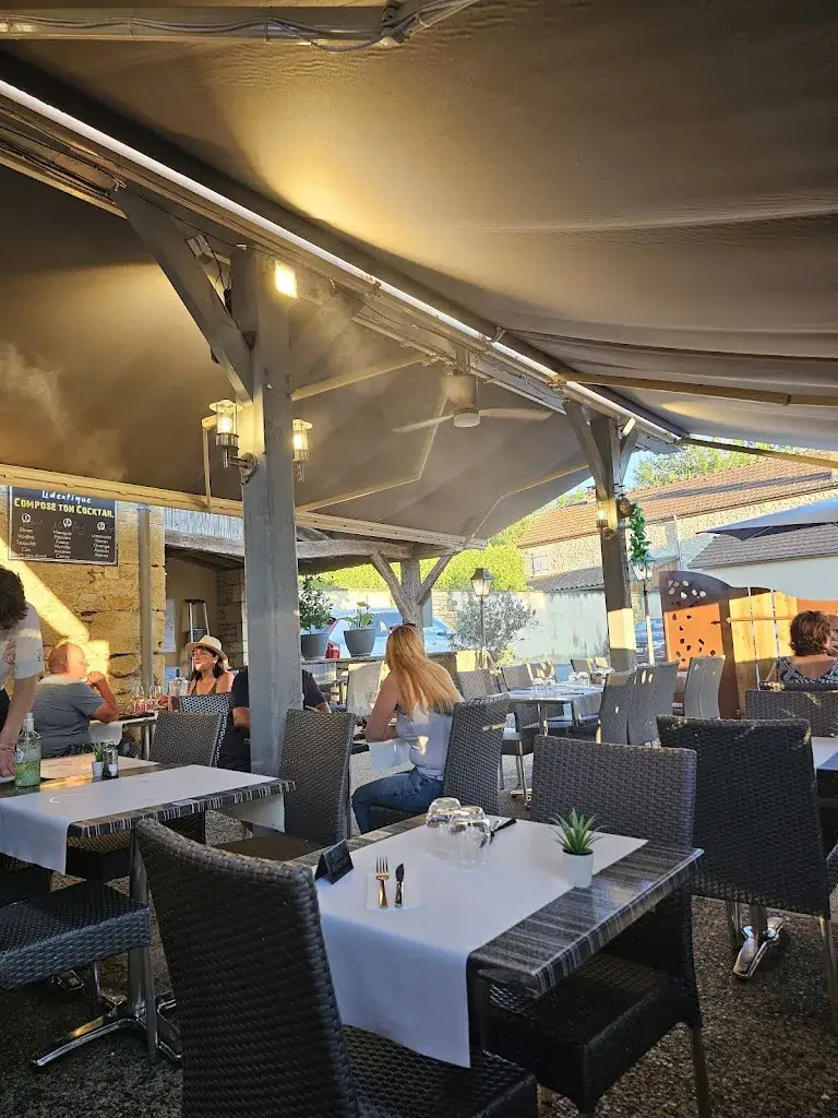 Lidentïque restaurant in Carsac-Aillac