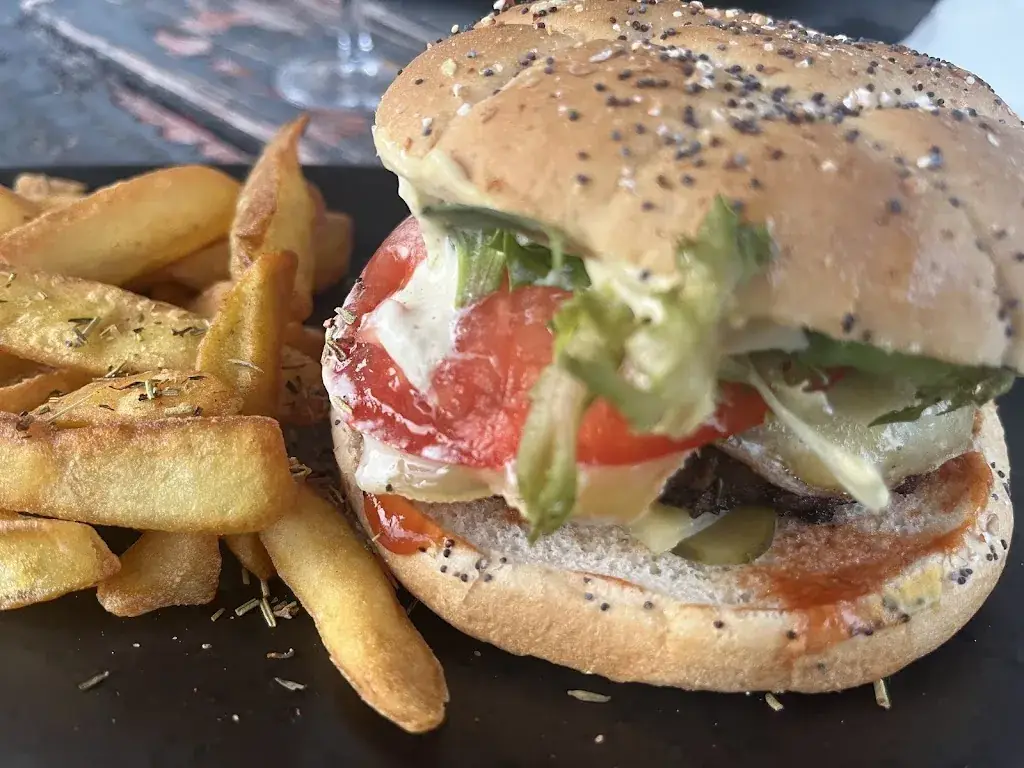 Menu_Restaurant la Bourboule LA TABLE DE GRAËL LA ROCHE DES FÉES_Bourboule_image_8