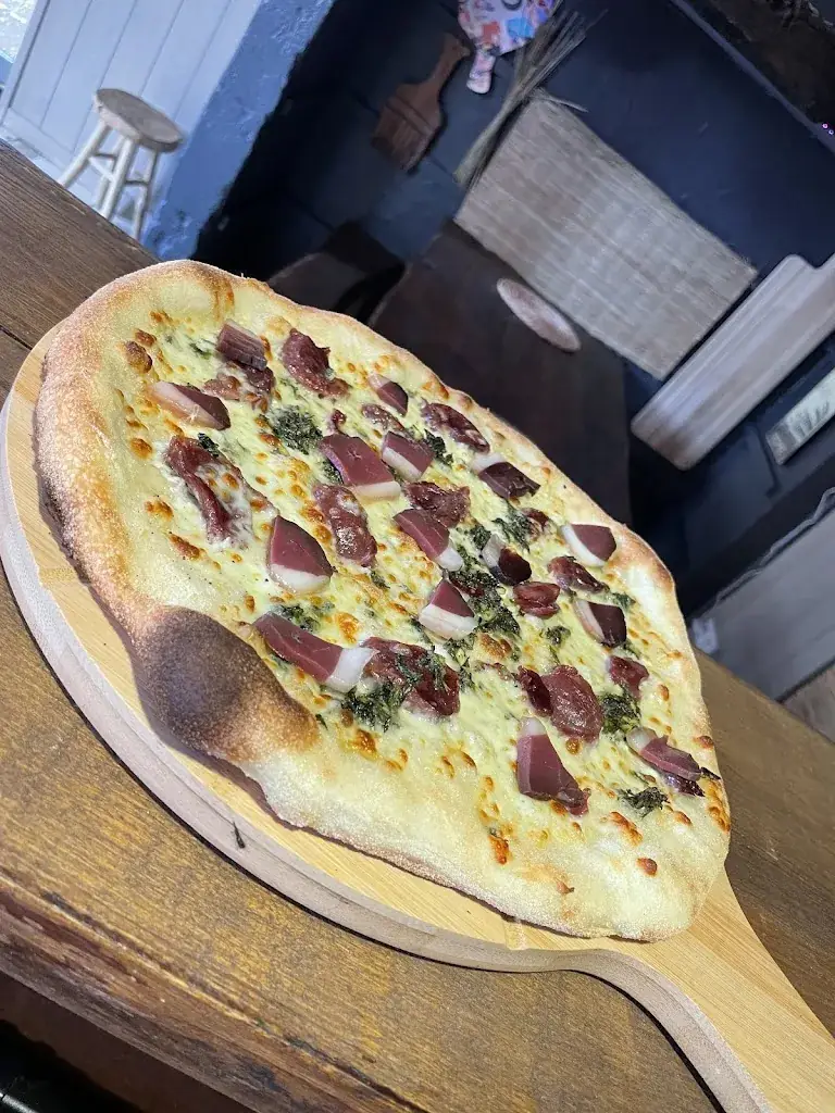 Pizza Lupo Carsac_Carsac-Aillac_slider_image_3