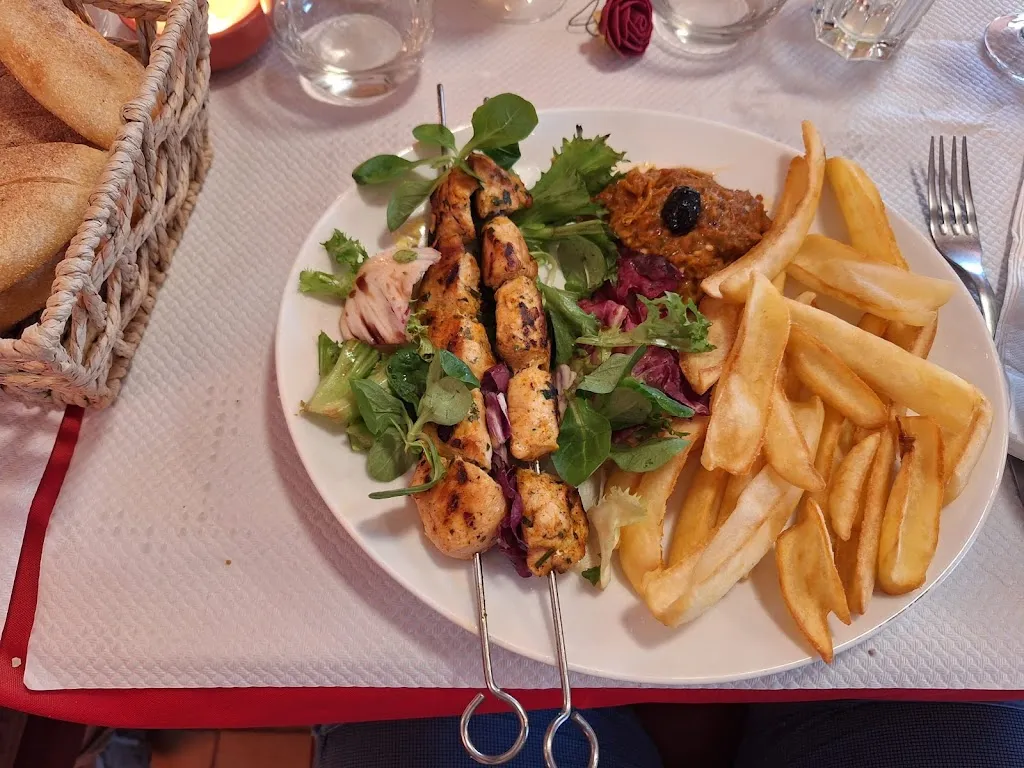 Riad fez canejan ristorante a Canéjan