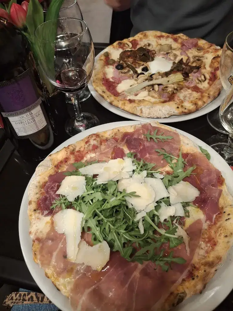 Charlotte THIEBAUT_Mario e Lillo Canéjan_Canéjan_review