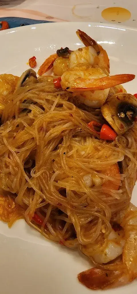 Garry Ng_Autour de l’Asie_Pessac_review