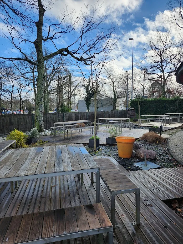 Patrice Duclaud_Adapei 33 Entreprise - Restaurant Le Magellan_Pessac_review