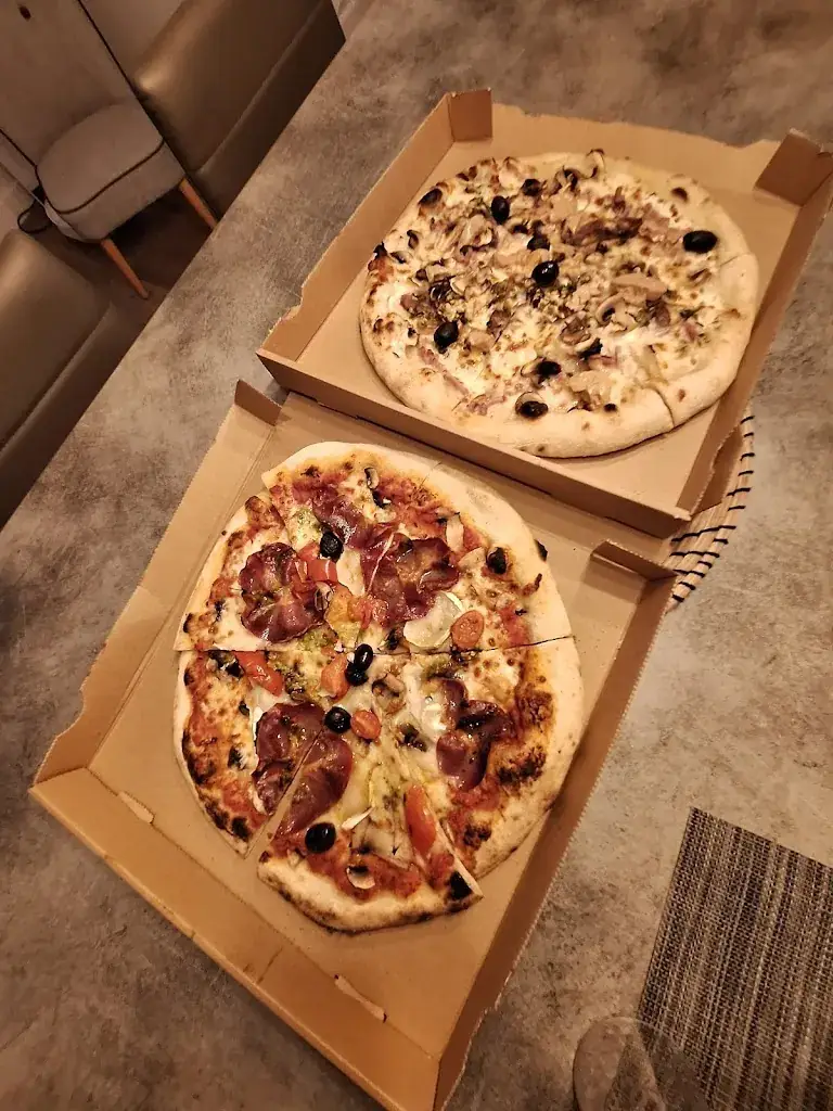 Menu_La Pizz au Feu de Bois_Castelculier_image_8