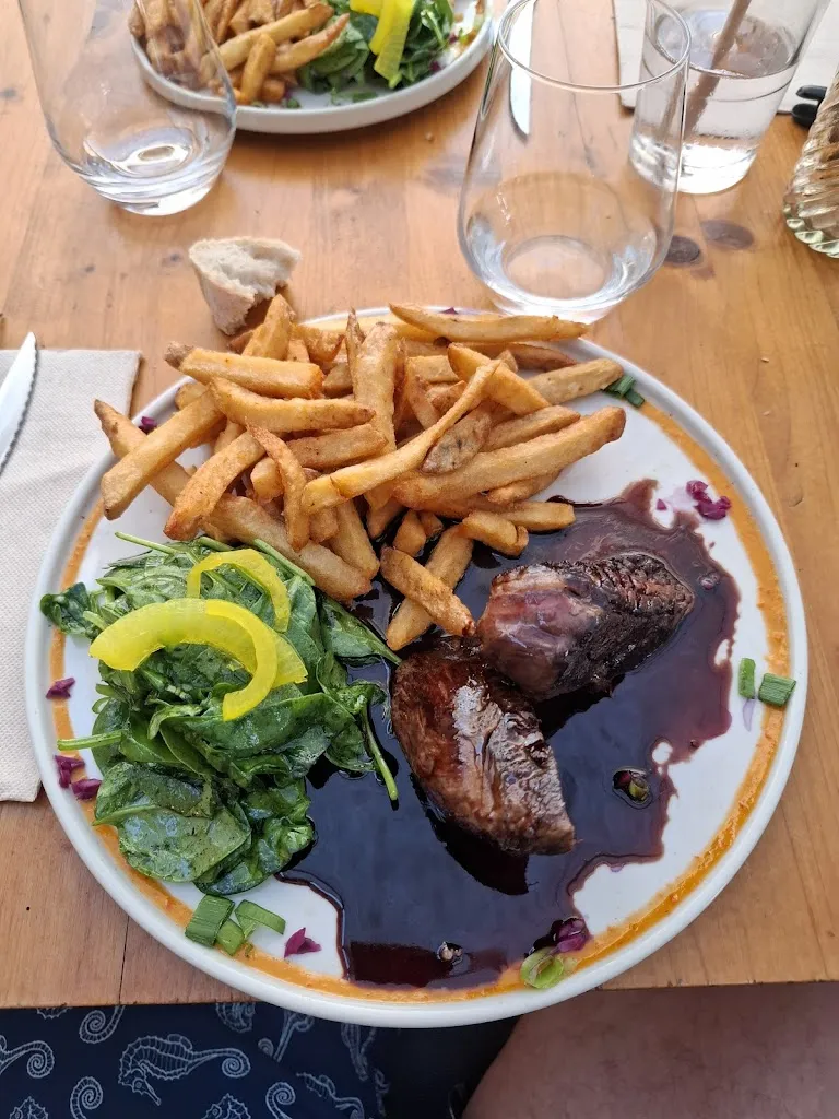 michael leray_Le Comptoir de Marcel_Carcans_review