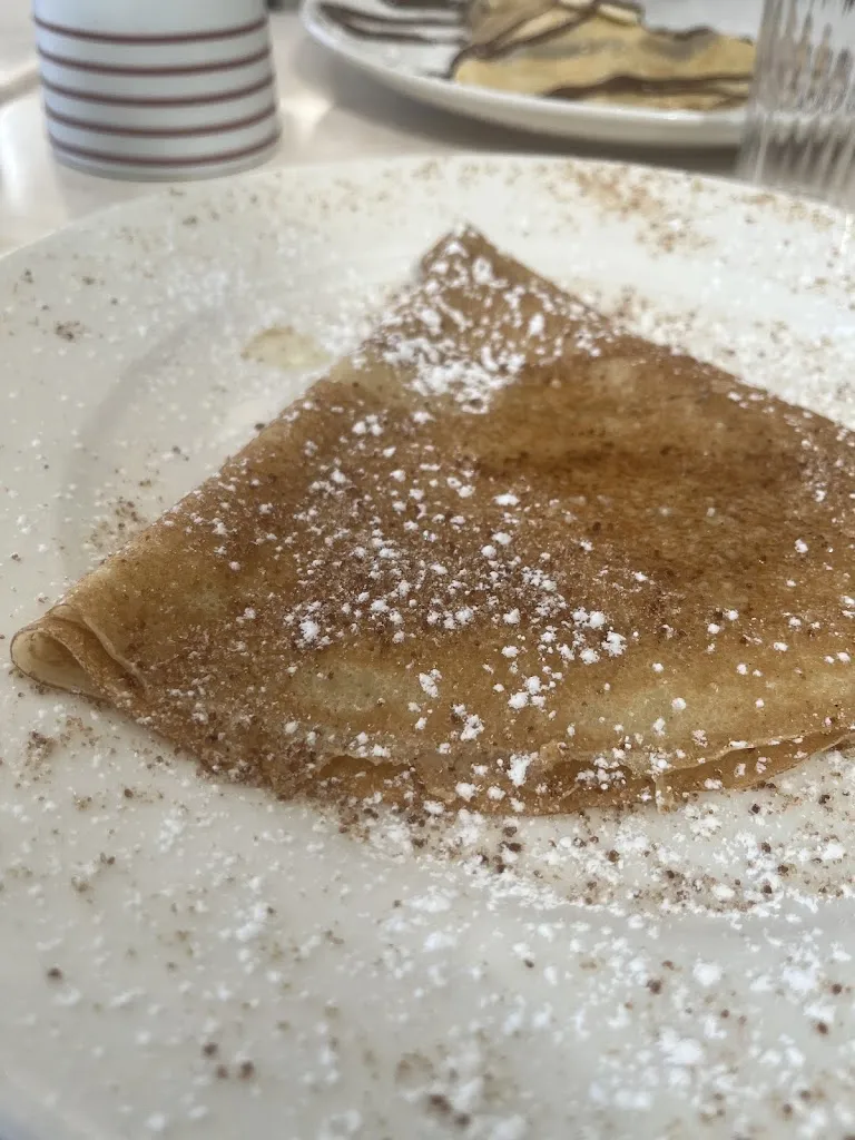 sylvie piaulet_Le 22_Carcans_review