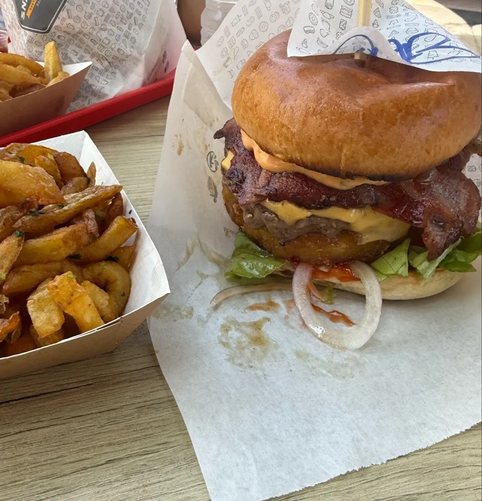 La Cabane à Burger_Carcans_slider_image_2