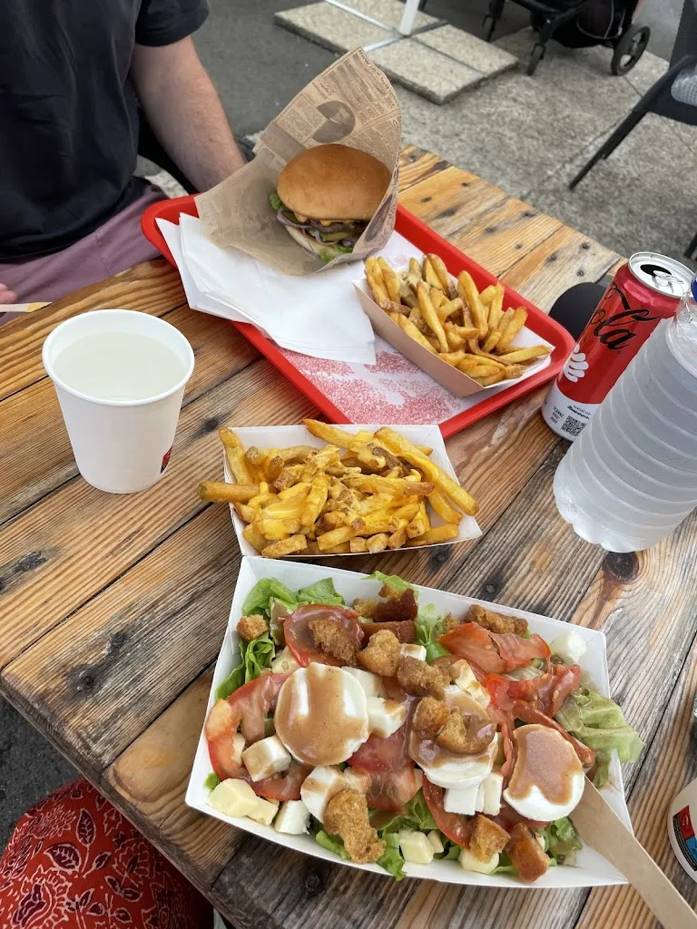 La Cabane à Burger_Carcans_slider_image_3