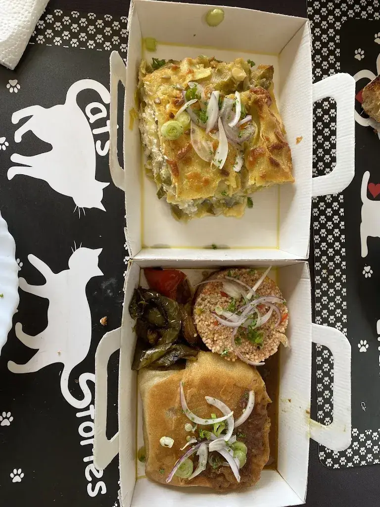 Sylvie_L 'entrepote_Aouste-sur-Sye_review