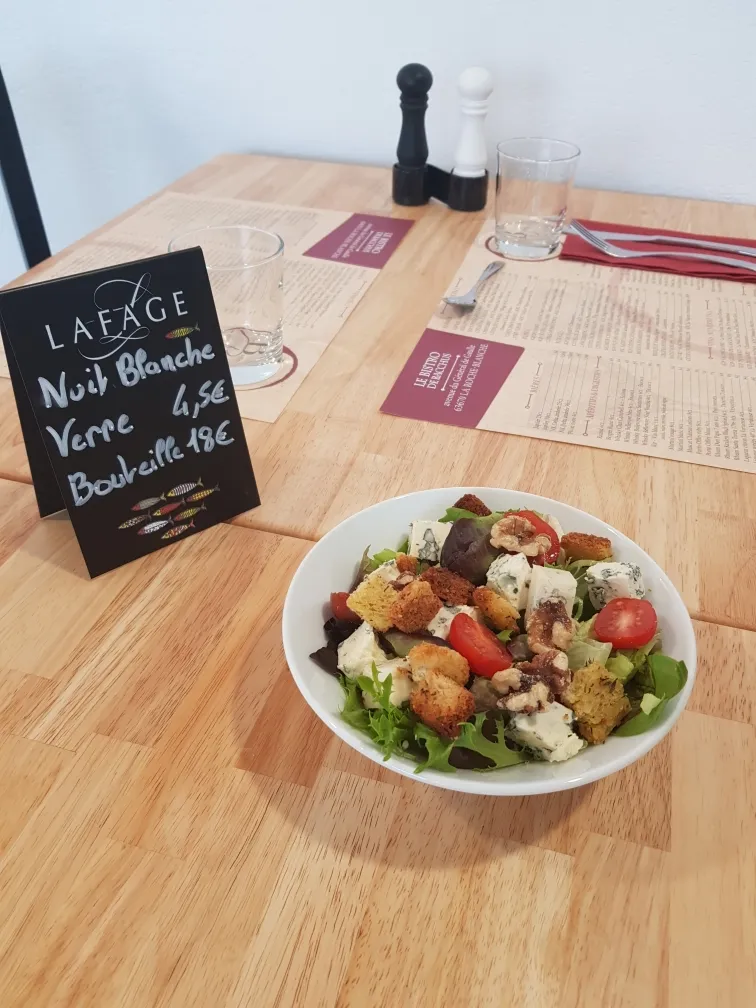 Le Bistro de Bacchus_Roche-Blanche_slider_image_2