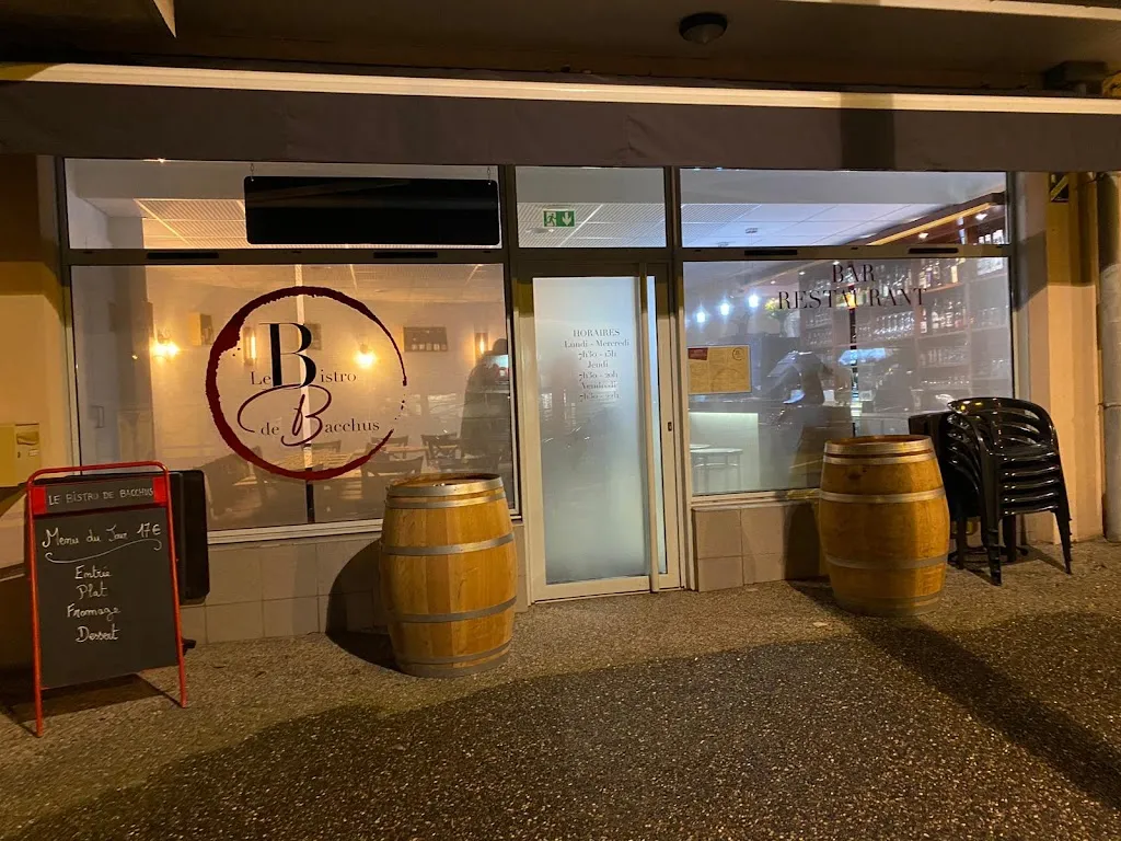 Le Bistro de Bacchus_Roche-Blanche_slider_image_3