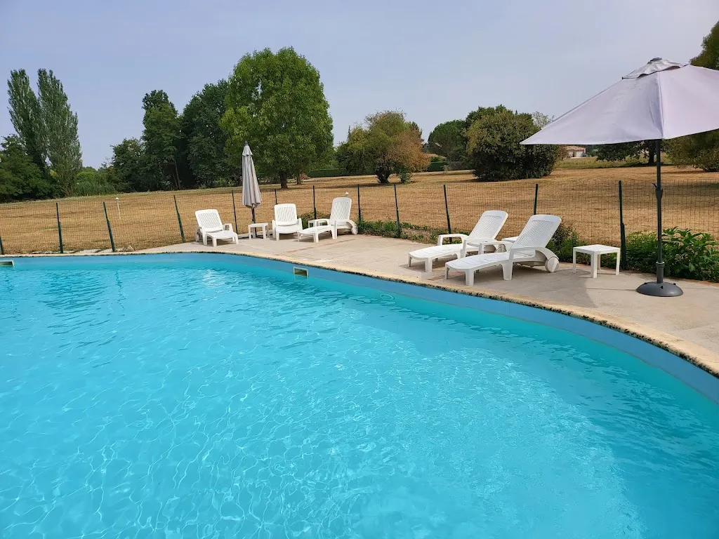 Logis Hôtel les Rives du Plantié_Temple-sur-Lot_slider_image_2