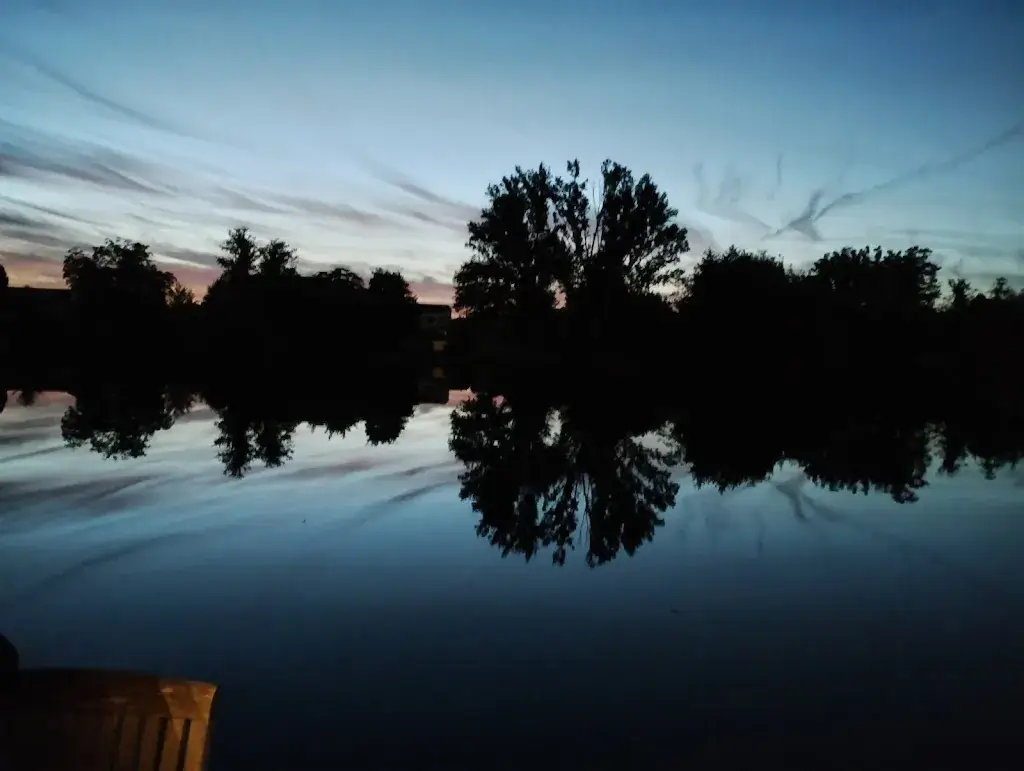 Hazel Hawkes_Domaine de Bugatel _Sainte-Livrade-sur-Lot_review