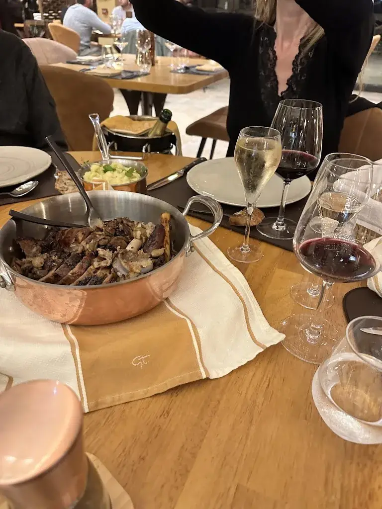 Liviu Dunaev_Domaine de Bugatel _Sainte-Livrade-sur-Lot_review