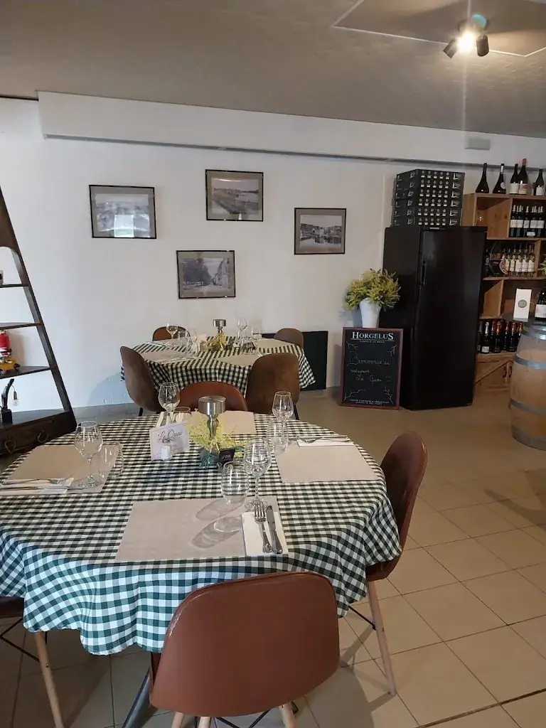 LE QUAI restaurant in Casseneuil