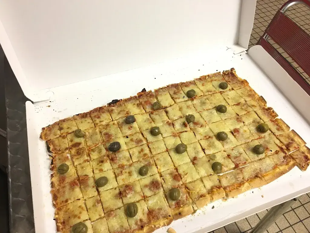 Menu_Pizza Nini Casseneuil_Casseneuil_image_4