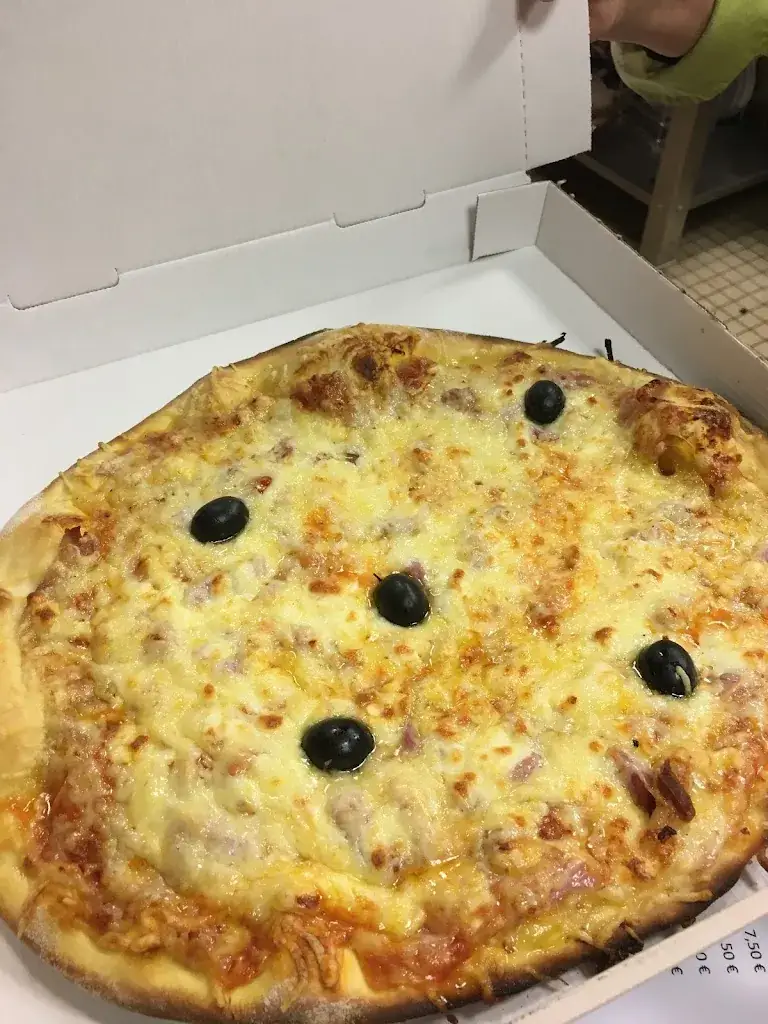 Menu_Pizza Nini Casseneuil_Casseneuil_image_9