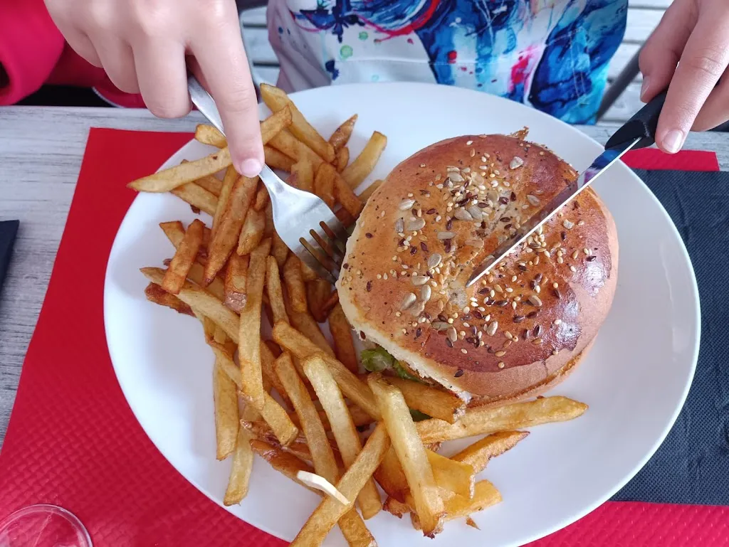 O'Rencard_Roche-Blanche_slider_image_2