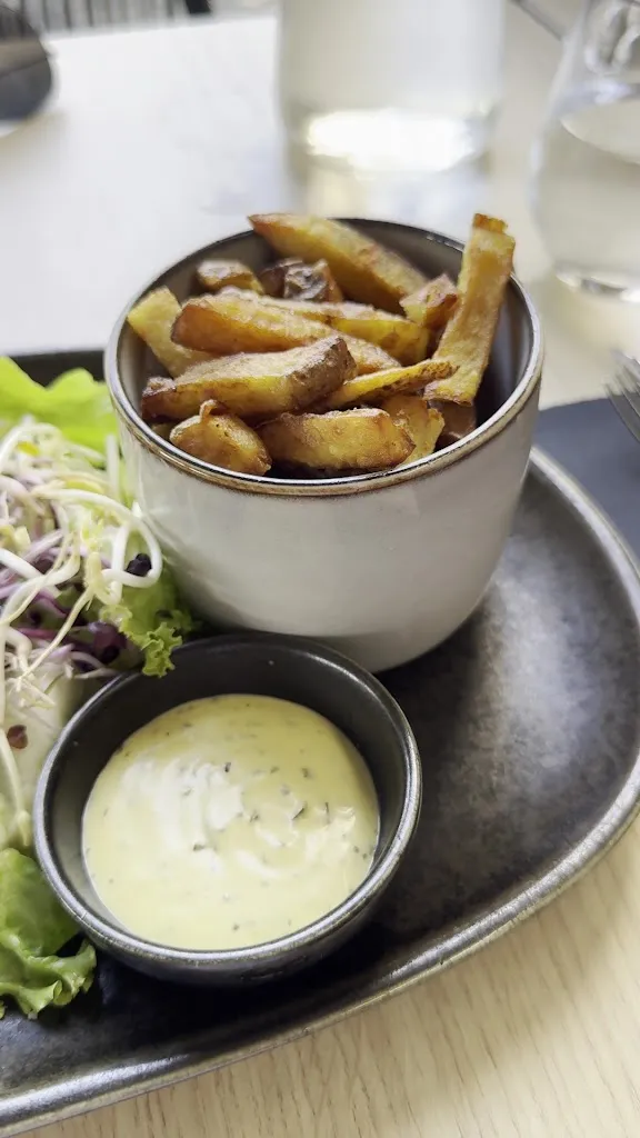 Le Viand'Art restaurant_Terrasse_slider_image_2