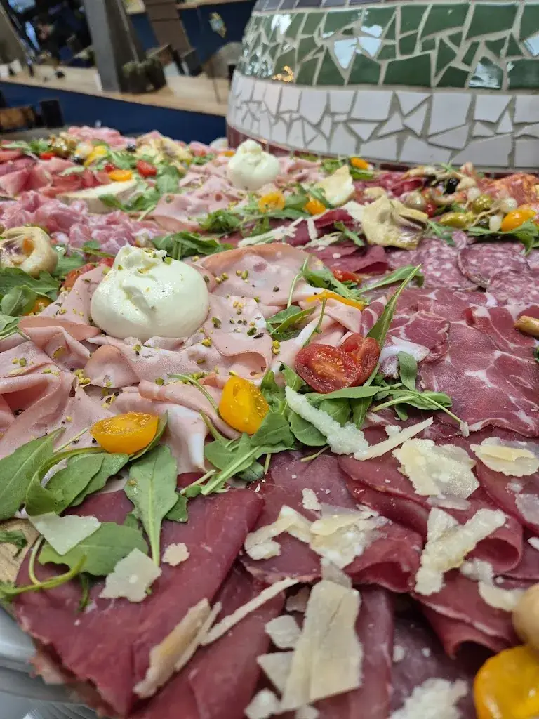 La Nuova Cantina_Villeneuve-sur-Lot_slider_image_2