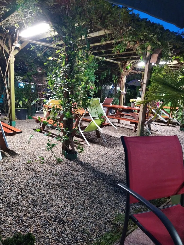 Au délices du canal_Castillon_slider_image_1