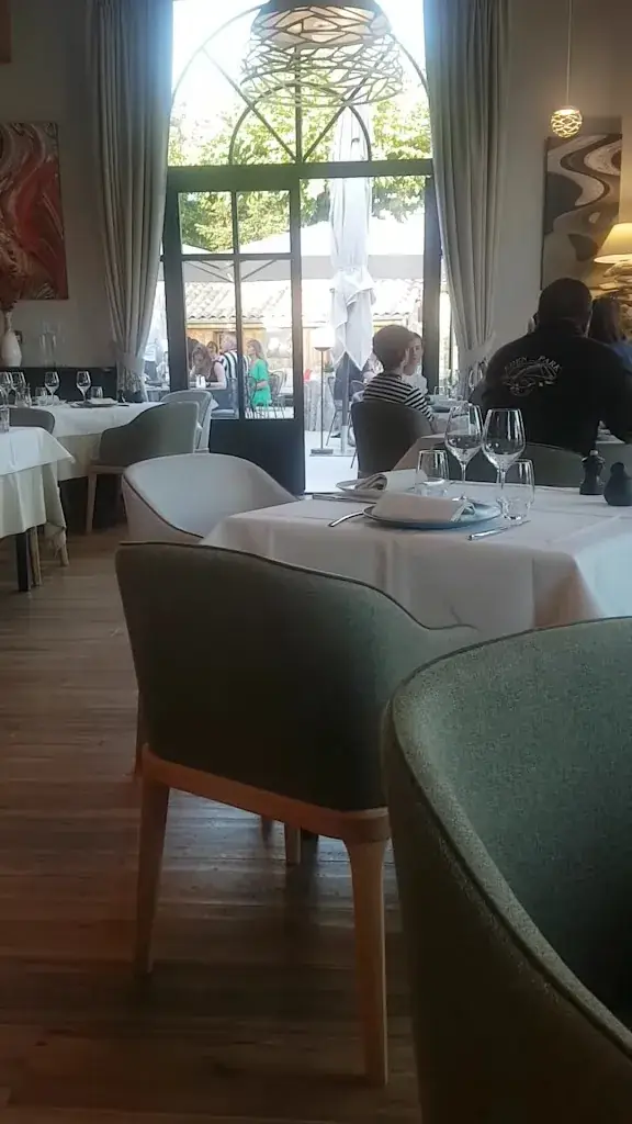 Restaurant La Vieille Auberge - Casteljaloux_Casteljaloux_slider_image_2