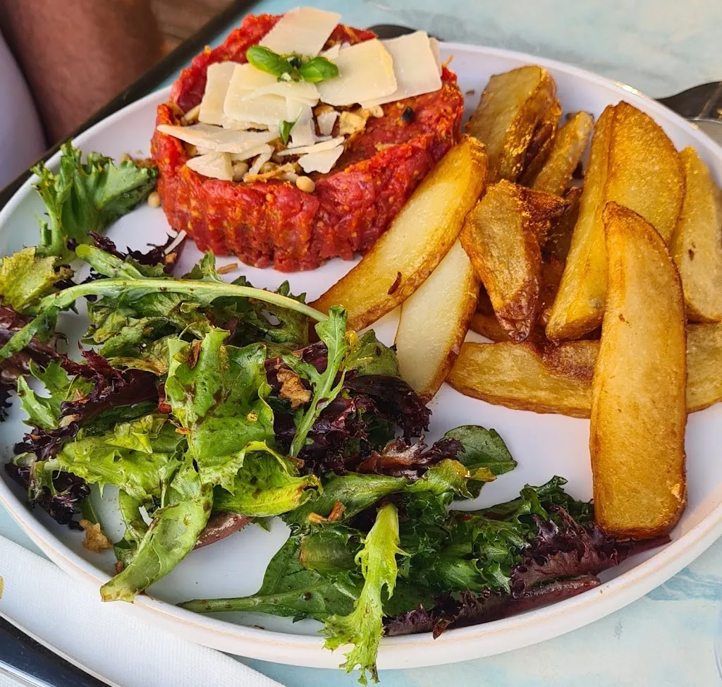 Sophie Andouard_Lou Green_Casteljaloux_review