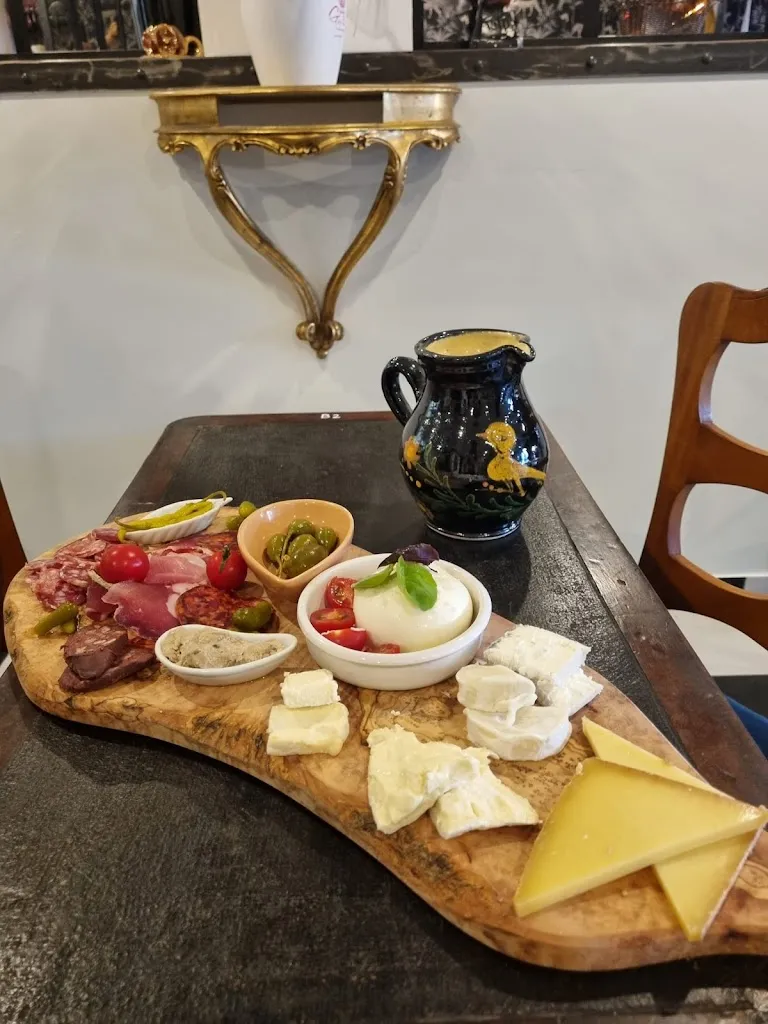 LES VENTS D'ANGES - Bar à Vin_Castillonnès_slider_image_2