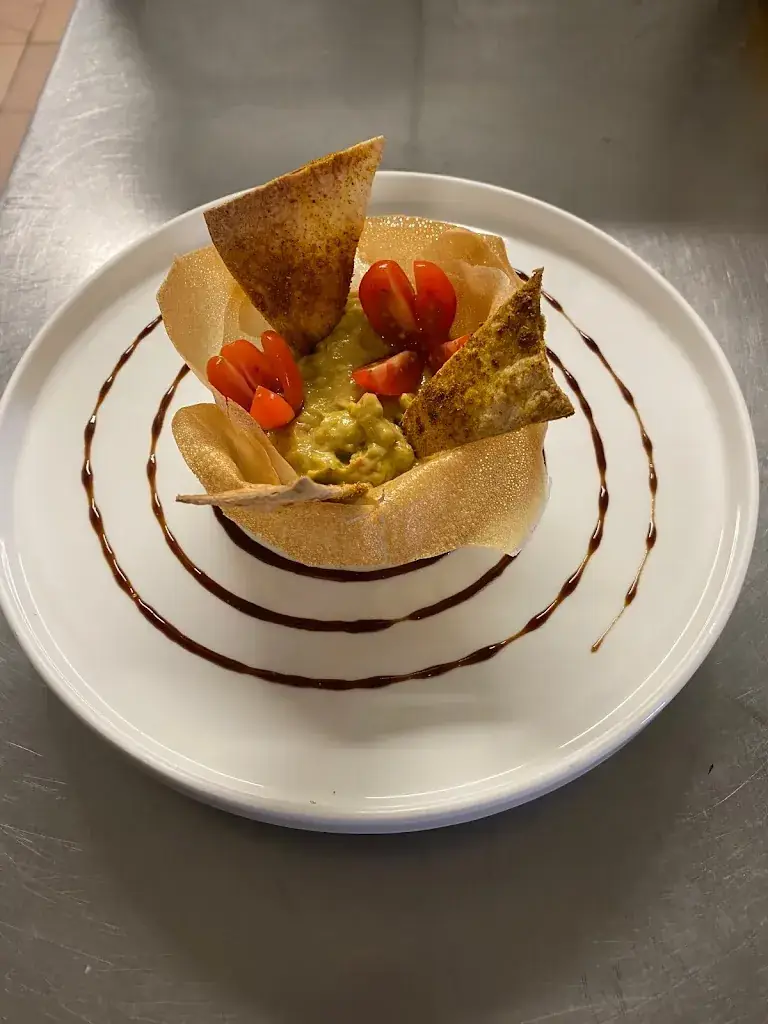 Restaurant Pizzeria Montecristo_Bournel_slider_image_3