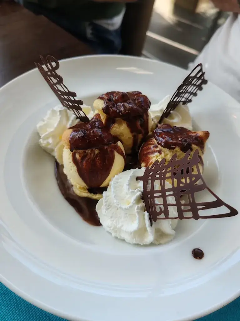 Isabelle Krzykawiak_Restaurant L'escale Entre Terre Et Mer_Cavignac_review