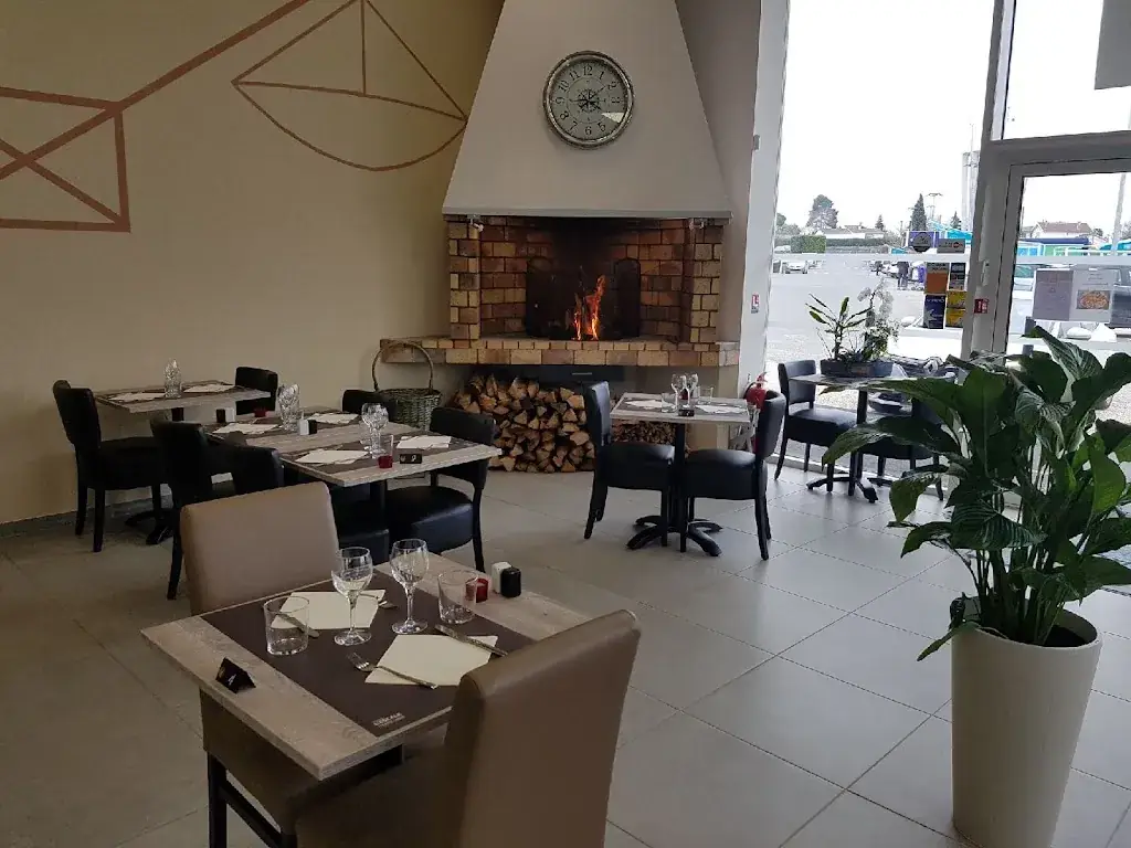 Restaurant L'escale Entre Terre Et Mer restaurant in Cavignac