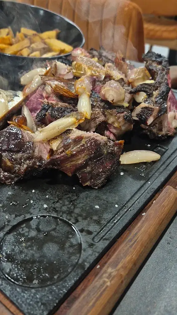 Restaurant la paillote_Cavignac_slider_image_2