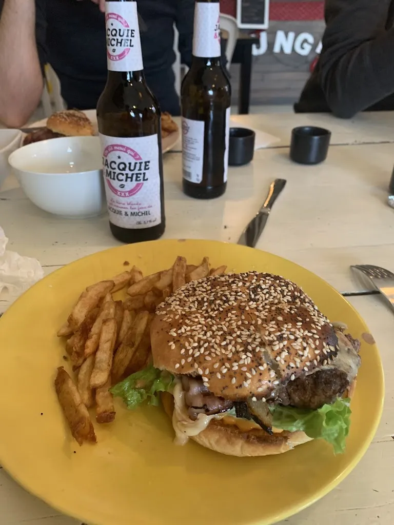 Pierre lou Mortemousque_LE JUNGLE_Cavignac_review