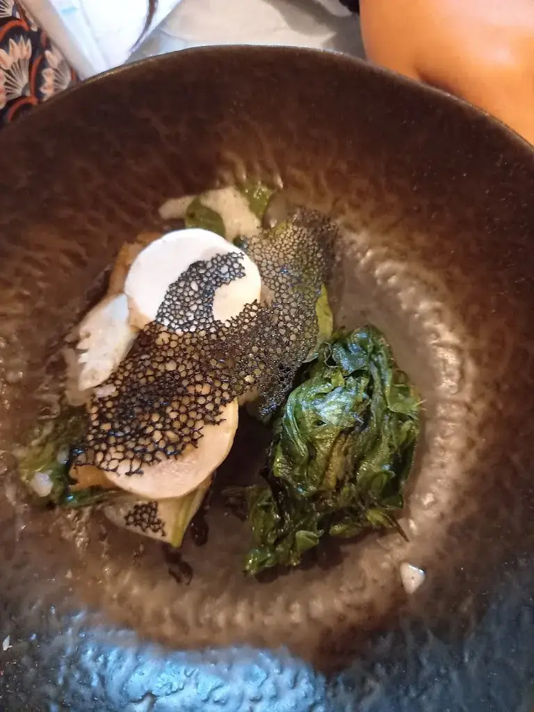 Menu_Restaurant Logis Le Chapeau Rouge_Lusignan_image_8